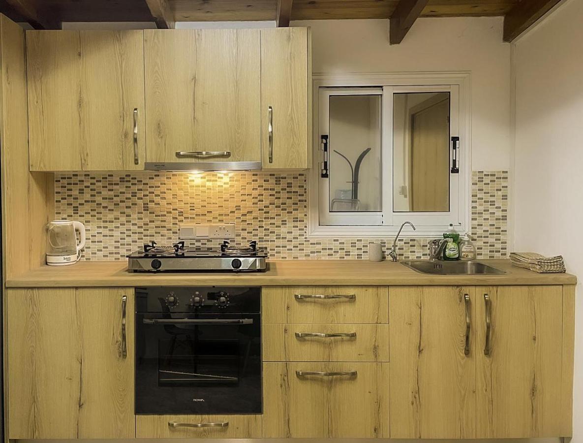 Dub House 2 Apartman Paphos Kültér fotó